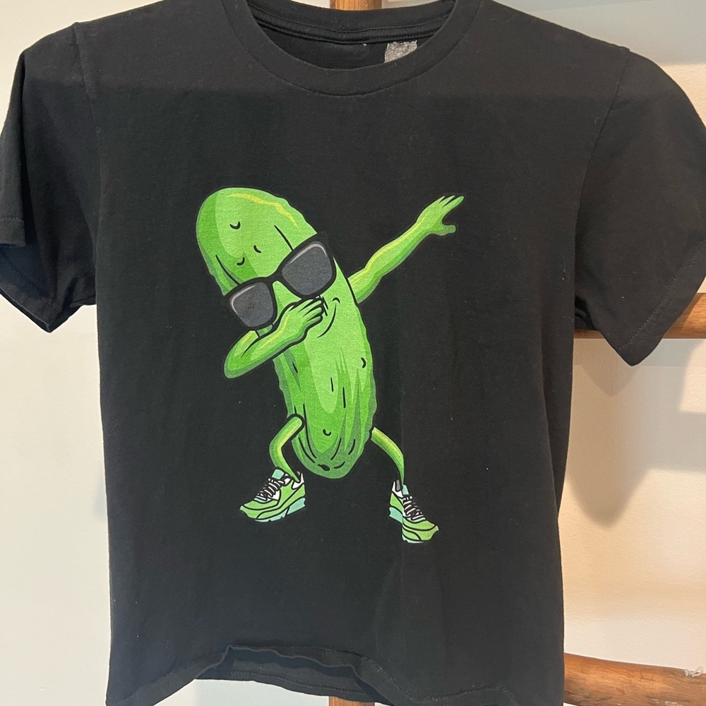 Cucumber Dabbing Pickle Dancing Lover T-Shirt
Youth Medium (8)